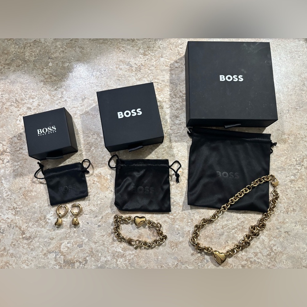 BOSS Gold-Tone Heart Jewelry Set - Picture 5 of 5